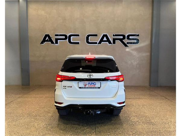 2024-Toyota-Fortuner-28-GD-6-4x4-VX-Auto image:4