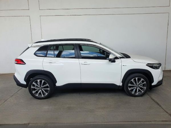 2026-Toyota-Corolla-Cross-18-XR-Hybrid image:2