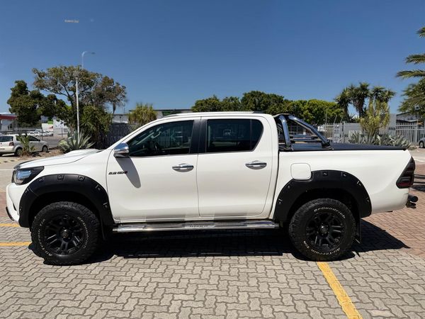 2016-Toyota-Hilux-28-GD-6-Raised-Body-Raider-Double-Cab-Auto image:3