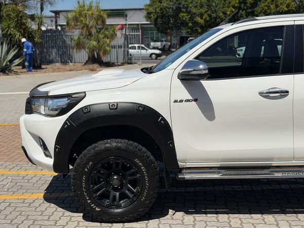 2016-Toyota-Hilux-28-GD-6-Raised-Body-Raider-Double-Cab-Auto image:4