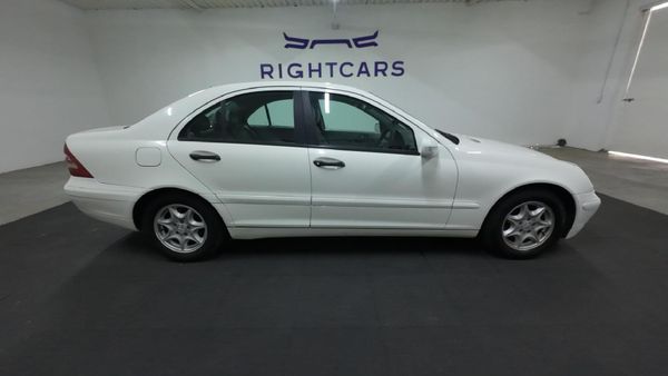 2004-Mercedes-Benz-C-Class-C-200K-Classic-Auto image:2