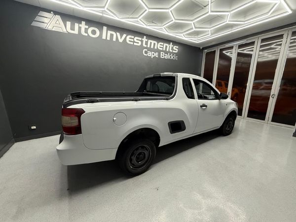 2015-Chevrolet-Utility-14-AC image:2