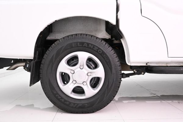2025-Mahindra-Pik-Up-22-mHawk-S6-Double-Cab image:4