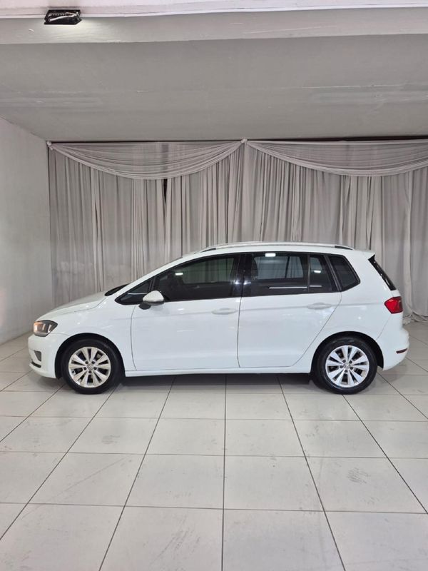 2016-Volkswagen-Golf-SV-14-TSI-Comfortline image:4