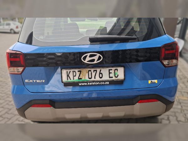 2025-Hyundai-Exter-12-Executive image:5