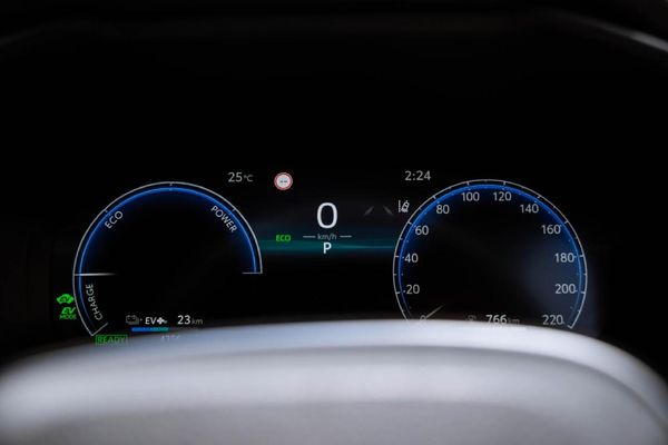 2025-Toyota-RAV4-25-pHev-Auto-e-Four image:14