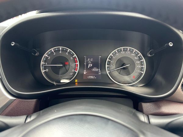 2025-Toyota-Starlet-Cross-15XR-Auto image:4
