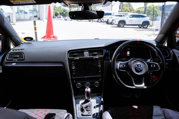 2020-Volkswagen-Golf-VII-GTI-20-TSI-Auto-TCR image:18
