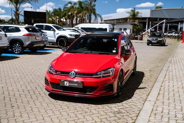 2020-Volkswagen-Golf-VII-GTI-20-TSI-Auto-TCR image:1
