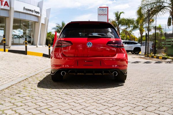 2020-Volkswagen-Golf-VII-GTI-20-TSI-Auto-TCR image:6