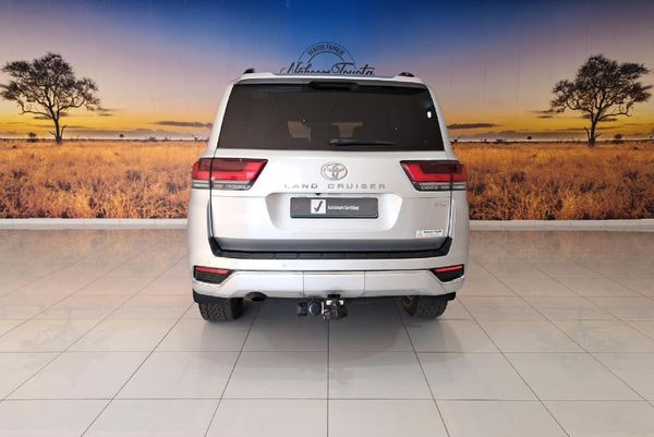 2022-Toyota-Land-Cruiser-300-V6-35-T-ZX image:5