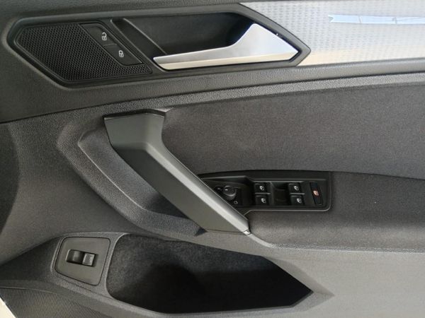2023-Volkswagen-Tiguan-14-TSI-Life-DSG-Auto-110kW image:12