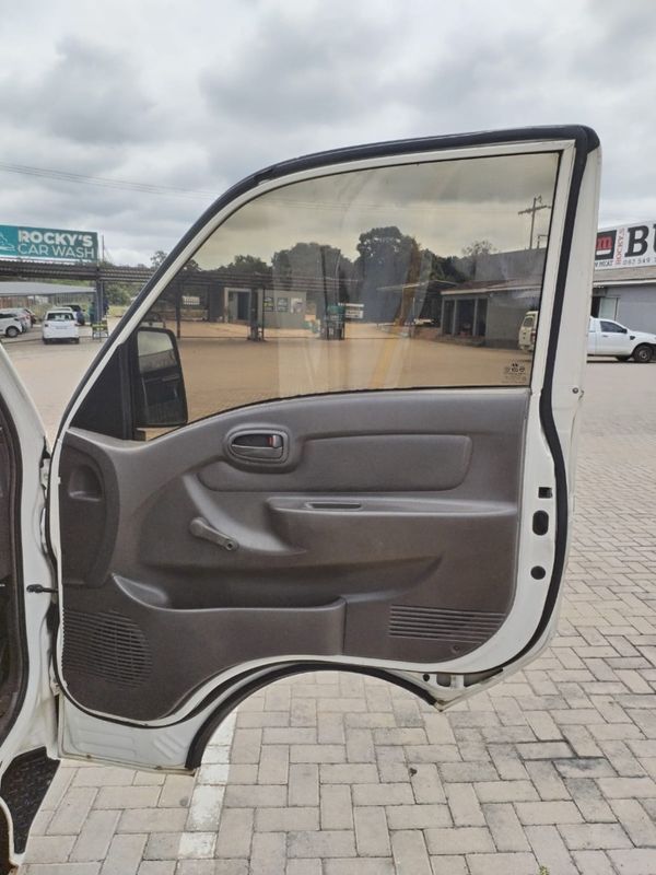 2008-Hyundai-H100-Bakkie-26i-D image:13