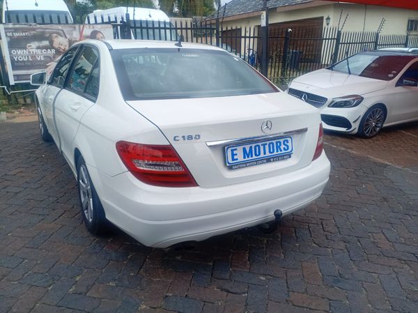2012-Mercedes-Benz-C-Class-C-180-BE-Avantgarde-Auto image:13