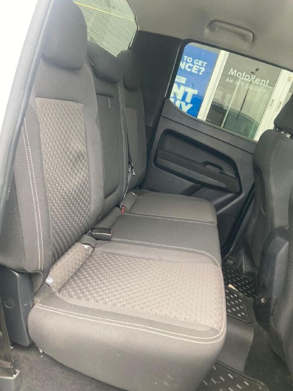 2025-Volkswagen-Amarok-20-BiTDI-154kW-4Motion-Life-Auto-Double-Cab image:7