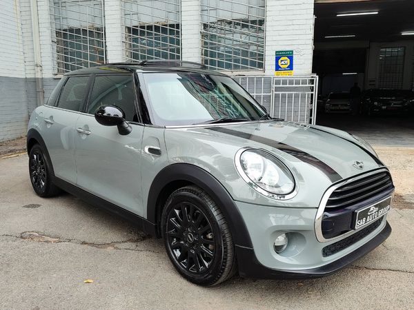 2017-MINI-Hatch-One-15T-5-dr-Auto image:1