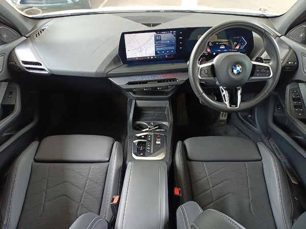 2025-BMW-1-Series-118-M-Sport-Auto image:4