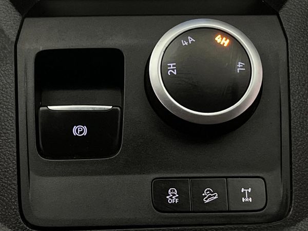 2023-Volkswagen-Amarok-30-TDI-V6-184kW-4Motion-Style-Auto-Double-Cab image:13