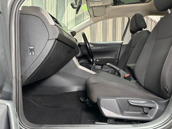 2021-Volkswagen-Polo-10-TSI-Comfortline image:11