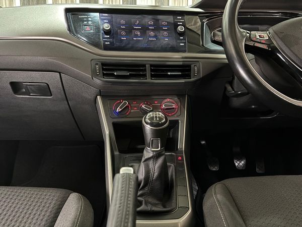 2021-Volkswagen-Polo-10-TSI-Comfortline image:22