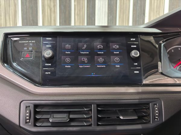 2021-Volkswagen-Polo-10-TSI-Comfortline image:25