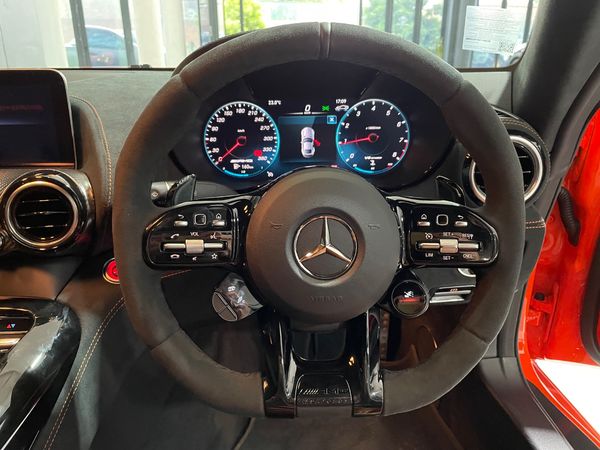 2022-Mercedes-AMG-GT-AMG-GT-Black-Series-Coupe image:7