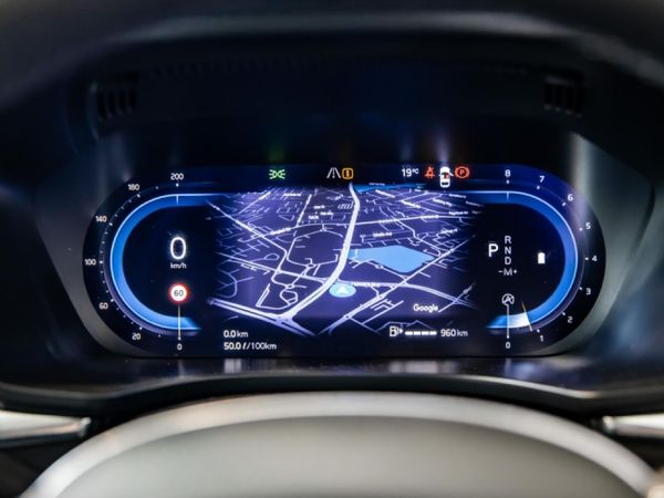 2025-Volvo-XC60-B5-Momentum-Geartronic-AWD image:11