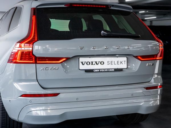 2025-Volvo-XC60-B5-Momentum-Geartronic-AWD image:22