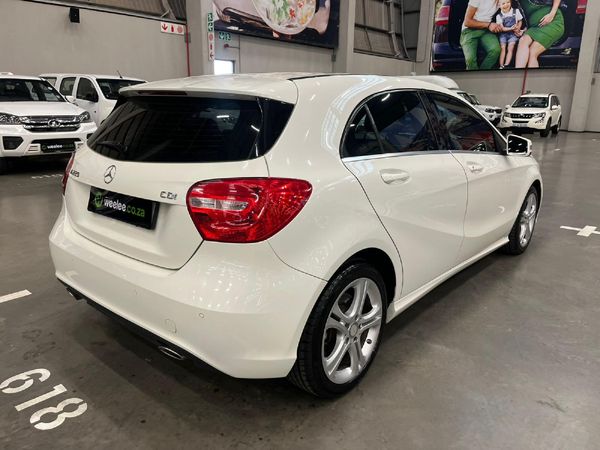 2015-Mercedes-Benz-A-Class-A-220-CDI-BE-Auto image:2