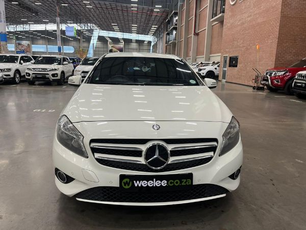 2015-Mercedes-Benz-A-Class-A-220-CDI-BE-Auto image:7