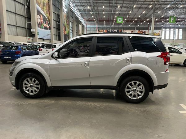 2022-Mahindra-XUV-500-22D-mHawk-7-seat-W6-Auto image:5