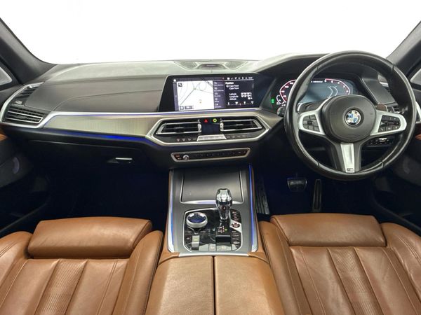 2020-BMW-X5-M50d image:1