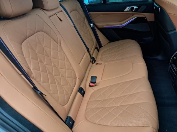 2025-BMW-X5-xDrive30d-M-Sport-Pro image:9
