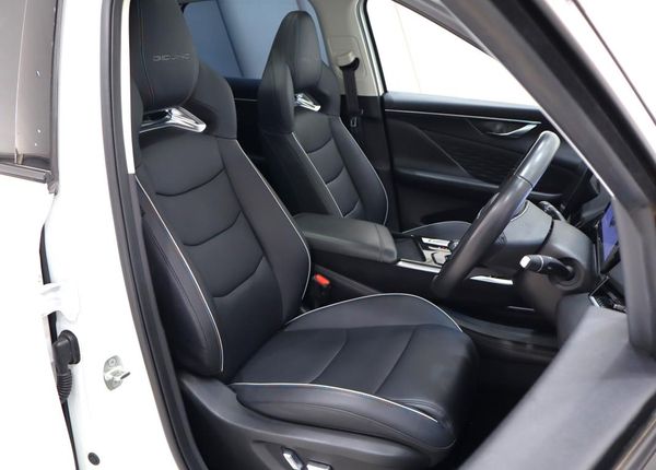 2025-BAIC-X55-15T-Elite-Auto image:16