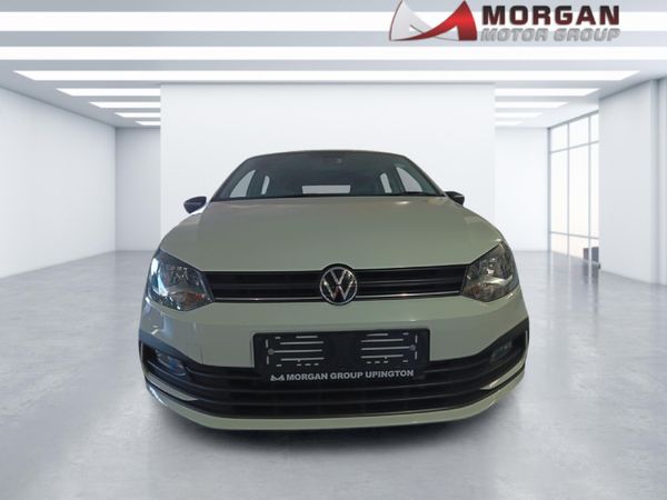 2025-Volkswagen-Polo-Vivo-14 image:1