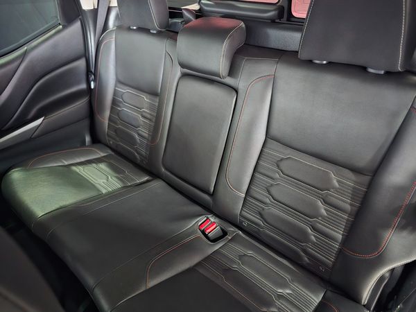 2024-Nissan-Navara-25-DDTi-PRO-4X-4X4-Auto-Double-Cab image:7