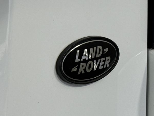 2012-Land-Rover-Range-Rover-Evoque-20-Si4-Dynamic-Coupe image:9