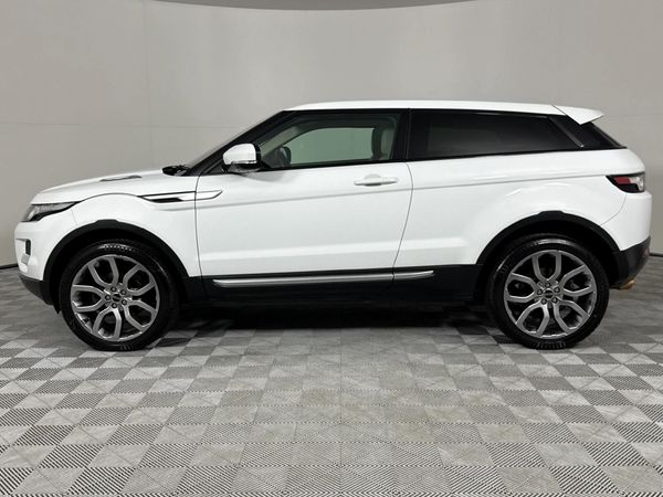 2012-Land-Rover-Range-Rover-Evoque-20-Si4-Dynamic-Coupe image:17
