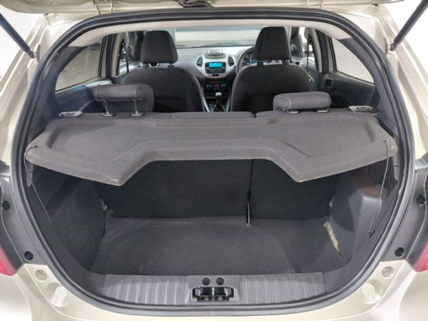 2022-Ford-Figo-15Ti-VCT-Trend-5-dr image:4