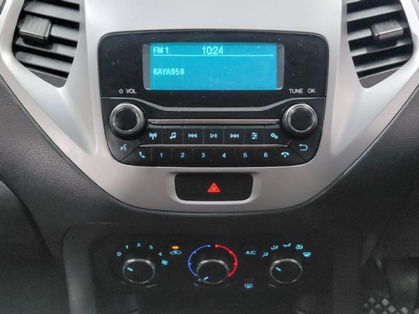 2022-Ford-Figo-15Ti-VCT-Trend-5-dr image:7