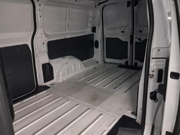 2023-Opel-Vivaro-Cargo-20-TD-Panel-Van image:17