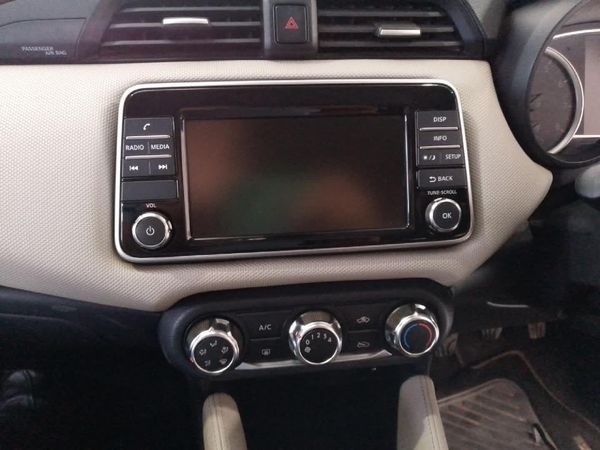 2019-Nissan-Micra-900T-Acenta image:19