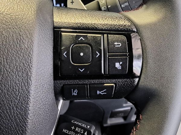 2026-Toyota-Fortuner-28-GD-6-VX-Auto-mHev image:17