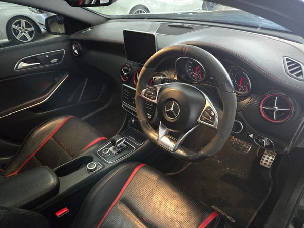 2016-Mercedes-AMG-A-Class-A45-AMG-4Matic image:12