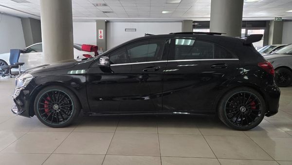 2016-Mercedes-AMG-A-Class-A45-AMG-4Matic image:4