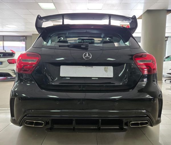 2016-Mercedes-AMG-A-Class-A45-AMG-4Matic image:6