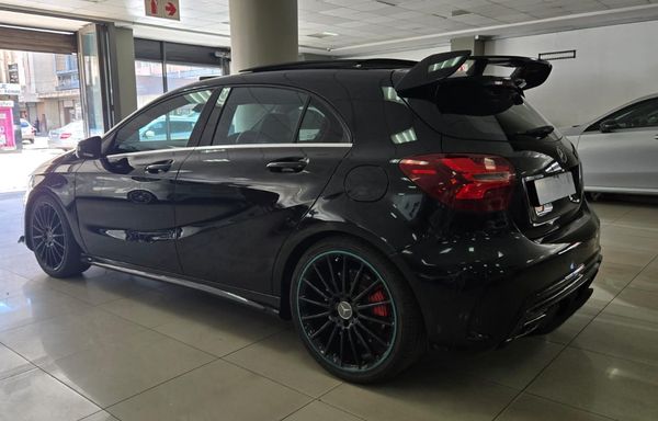 2016-Mercedes-AMG-A-Class-A45-AMG-4Matic image:7