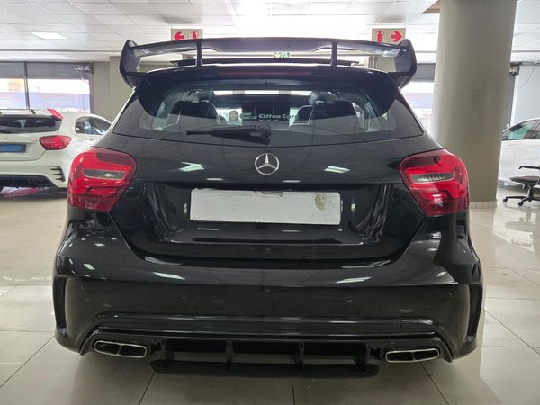 2016-Mercedes-AMG-A-Class-A45-AMG-4Matic image:8