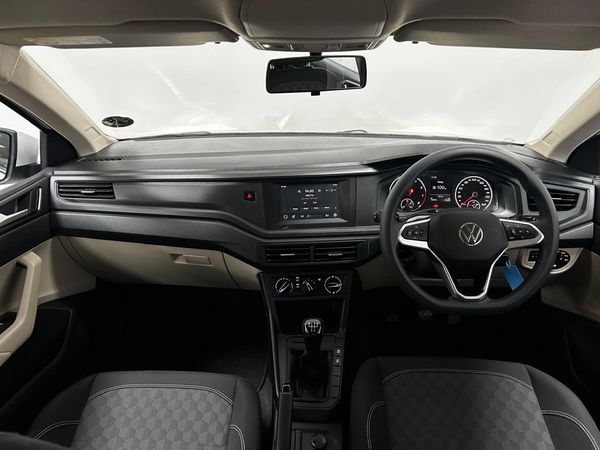 2025-Volkswagen-Polo-Classic-Polo-16 image:6