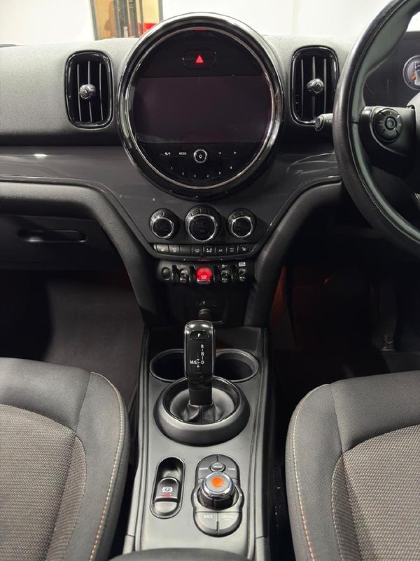 2021-MINI-Countryman-Cooper-Auto image:9
